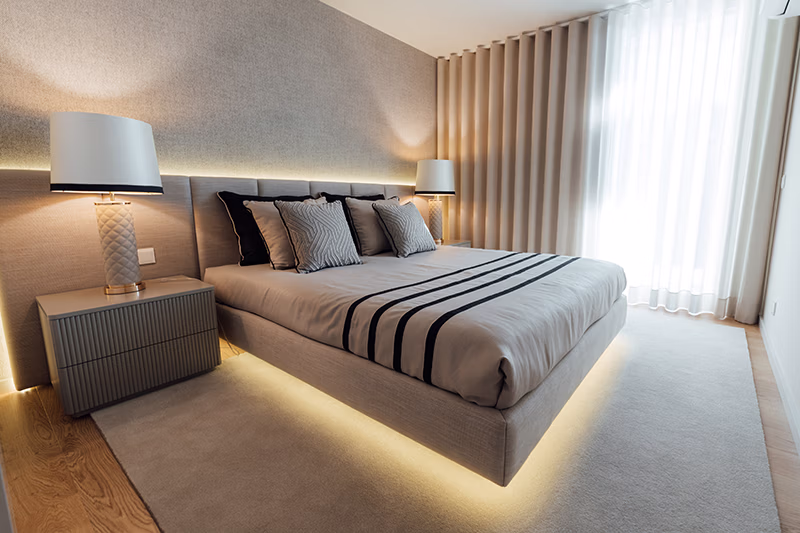 Quarto de apartamento moderno num empreendimento no Porto